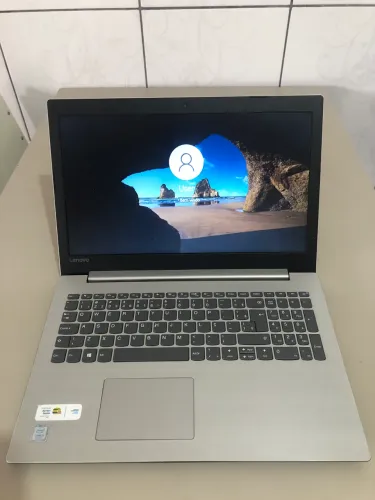 Vendo Notebook Lenovo IdeaPad 330