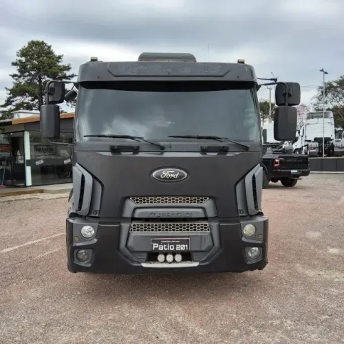 FORD CARGO 2429 6X2 2015
