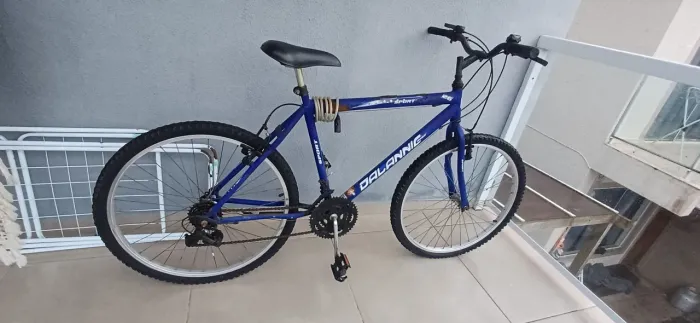 Bicicleta aro 26 - 24 marchas
