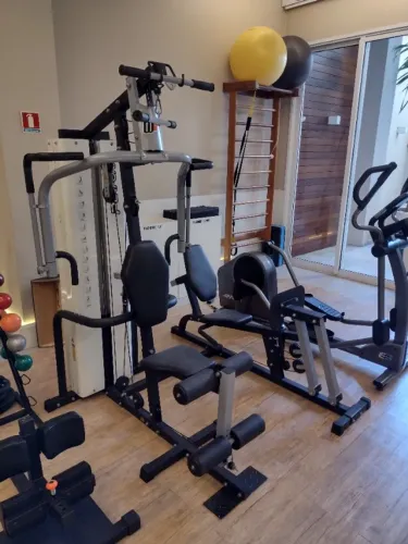 Estação de musculação performance w4 e elíptico Speedo E55SG e bicicleta ergométrica lx120