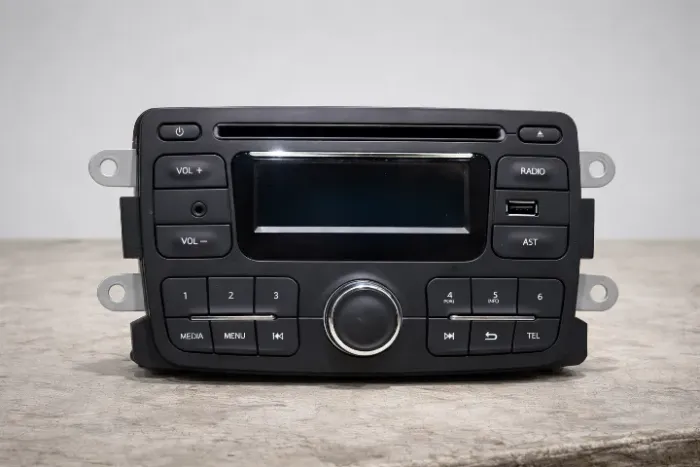Rádio som USB CD Player Bluetooth Renault Original AGC0060RF 2011 a 2014 Sandero / Duster