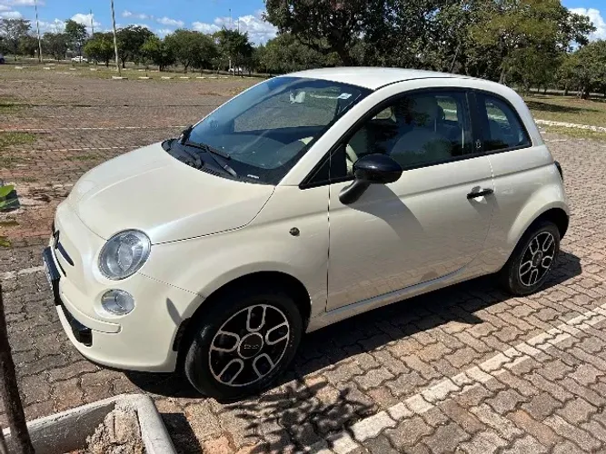 Fiat 500 Cult 1.4 Flex 8V EVO Mec. 2012