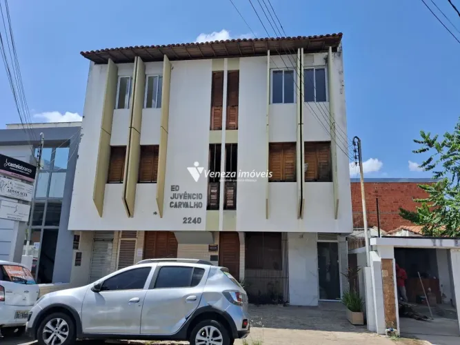 Sala comercial com 03 salas e 02 banheiros para aluguel