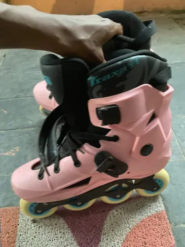 Patins Traxart Revolt 80mm