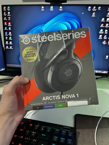Headset Steel Series Artics Nova 1 - NOVO LACRADO