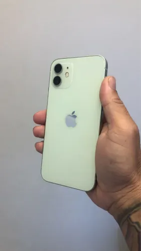 iPhone 12 repasse