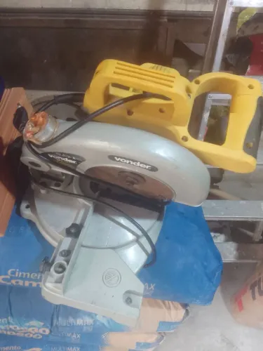 Máquita de bancada