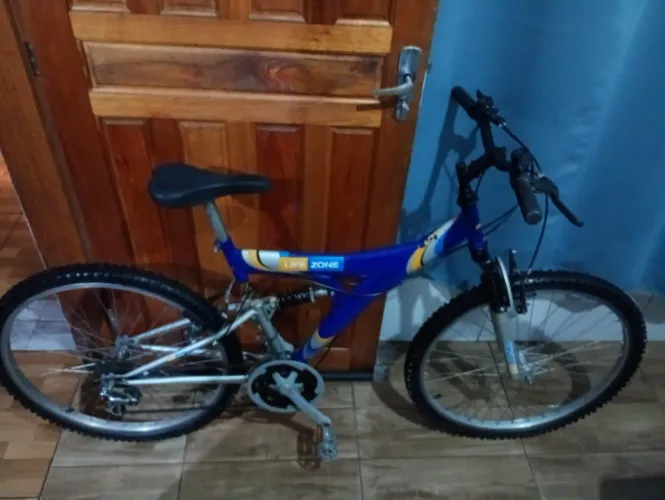 Bicicleta aro 26 azul 
