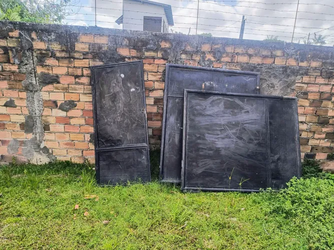 Portão de ferro usado