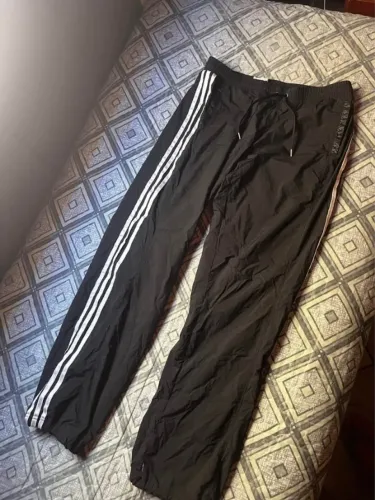 Calça Adidas