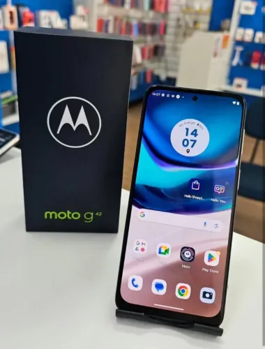 Celular Motog 42 pra carcaça/pra arrumar