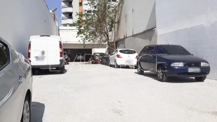 TERRENO DE 400 M² NO TATUAPÉ AO LADO DO RESTAURANTE COCO BAMBU