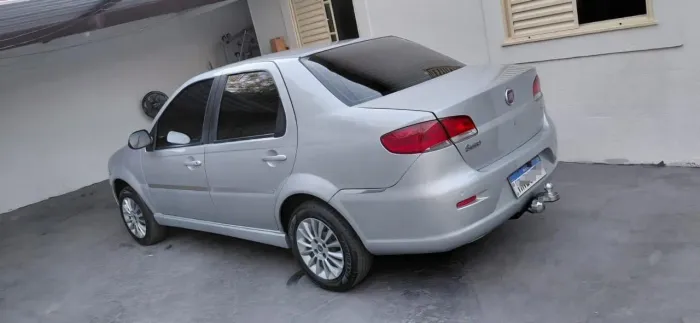 Fiat Siena EL 1.4 MPI Fire Flex 8V 4P 2011