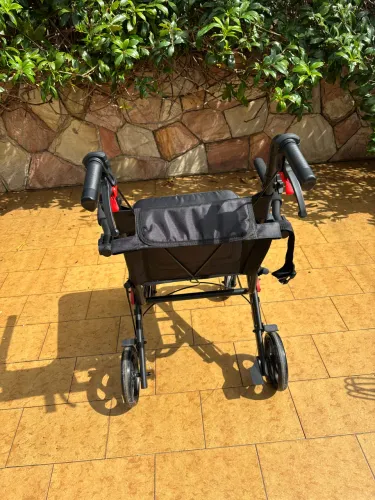 Cadeira de transporte até 100kg - Dellamed