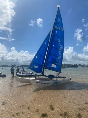 Hobie Cat 16
