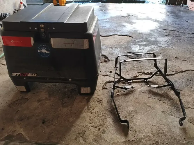Baú 90 litros 