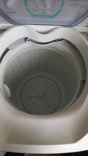 Máquina de lavar eletrolux