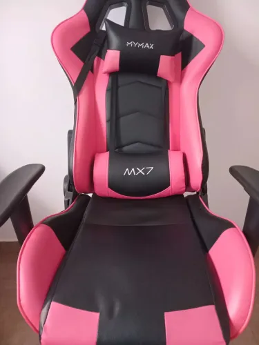 Cadeira gamer (preto e rosa)