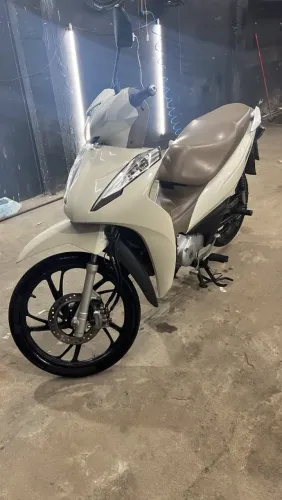 Vendo Honda bis 2023