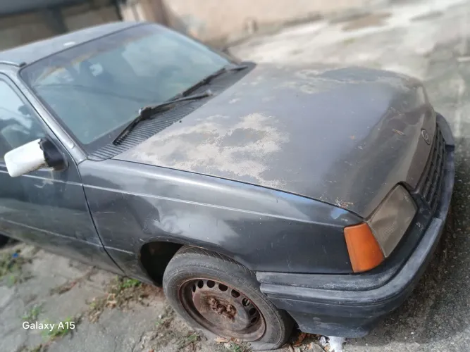 Chevrolet Ipanema GL 1.8 MPFI / EFI /SL 4P (álcool) 1991
