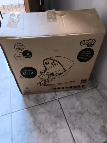 Cadeira de Descanso e Balanço Bebê Elétrica Snug - Maxi Baby