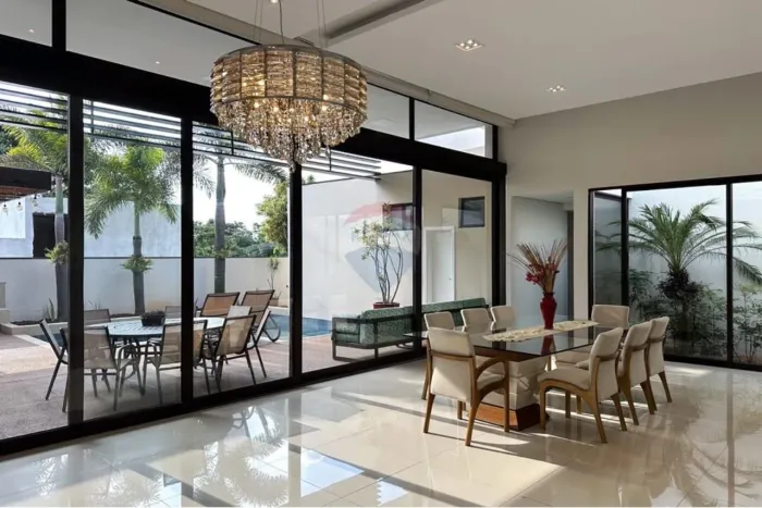 Casa de Luxo no Condomínio Residencial Village Vert em Sorocaba-SP: 3 Quartos, 3 Suítes, 2