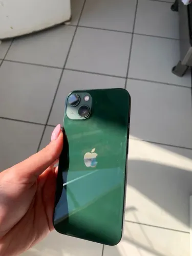 iPhone 13