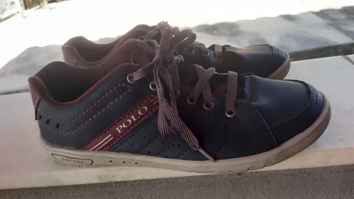 Sapatenis polo