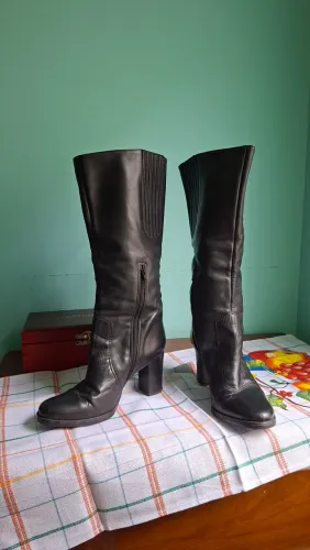 BOTA DE COURO DATELLI