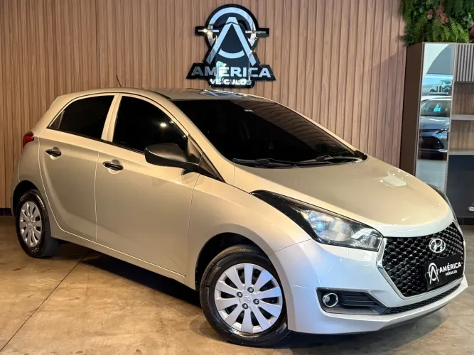 Hyundai HB20 Unique 1.0 Flex 12V Mec. 2019