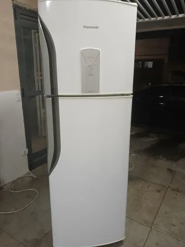 Linda geladeira Panasonic Frost free