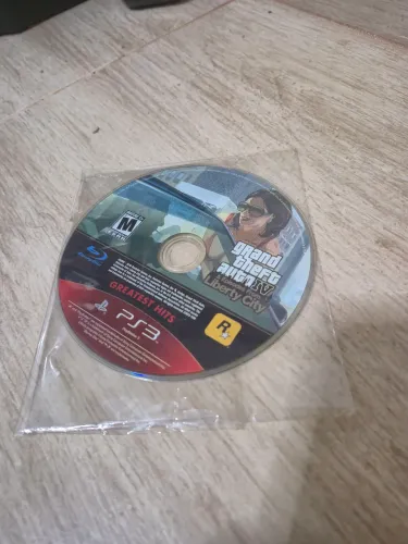 Grand Theft Auto IV & Episodes from Liberty City para PlayStation 3 original somente cd