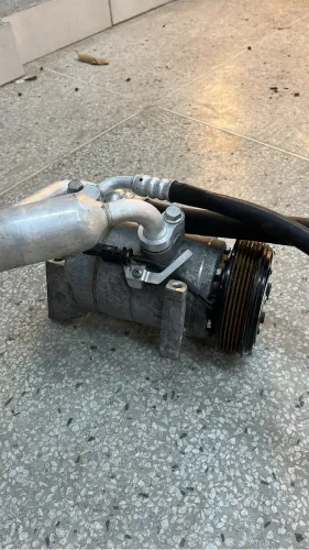 Compressor ar condicionado spin 2023, Tracker , Montana