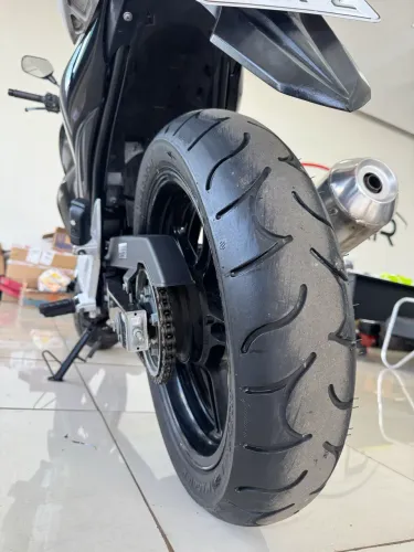 HONDA CB-300R Preta / Toda Revisada
