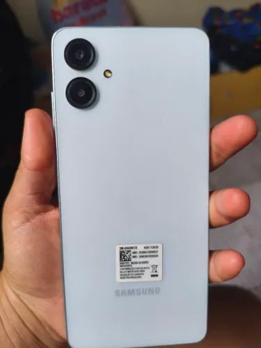 Vendo celular A60 branco, semi novo