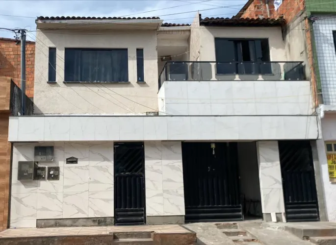 Vendo 6 Casas em um Único Terreno Renda Mensal de R$ 4.700