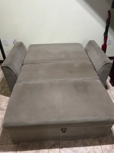 Sofá-cama bege