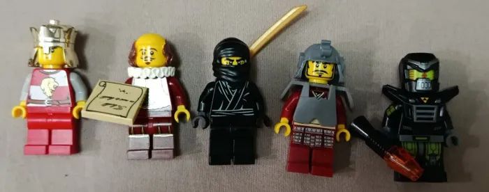 Lote Minifiguras Lego CMF e Medievais Originais