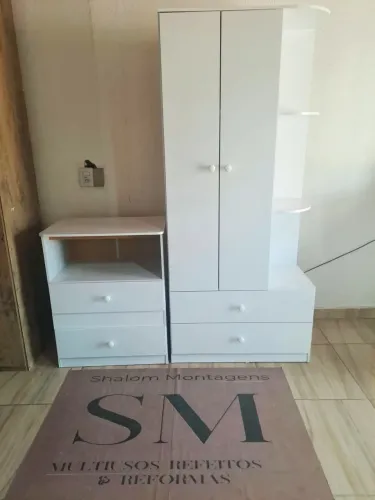 Guarda roupa e cômoda