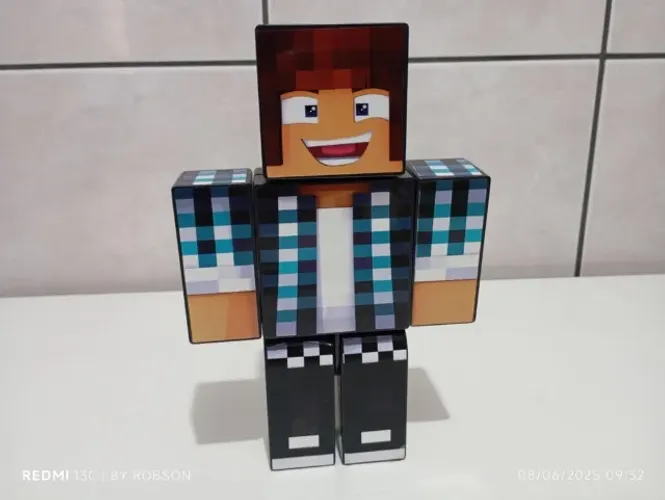 vendo Boneco Minecraft 