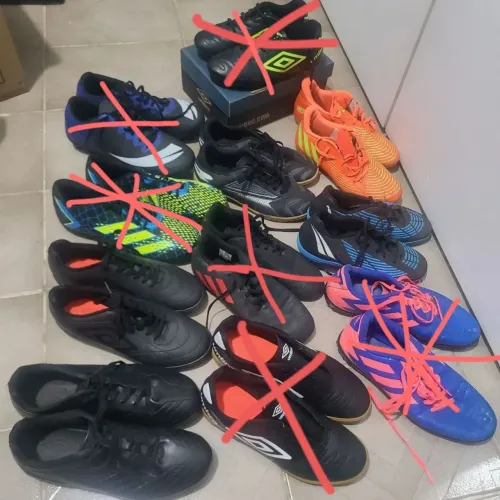 Chuteiras usadas para venda - várias marcas e tamanhos (leia anuncio)