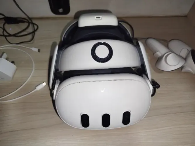 META QUEST 3 512 GB + BOBOVR S3 PRO + BATERIA