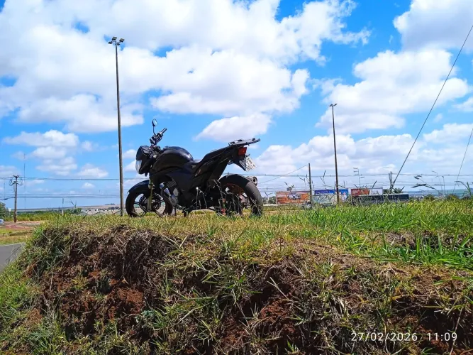 Vendo CB 300 2011 