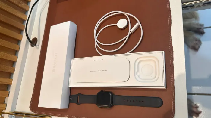 Vendo Apple Watch série 11 42mm