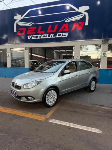 Fiat Grand Siena Essence 1.6 Flex 16V 2016
