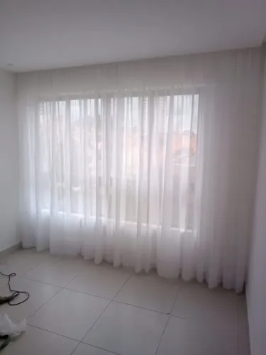Cortinas sob medida com preço justo direto de fábrica