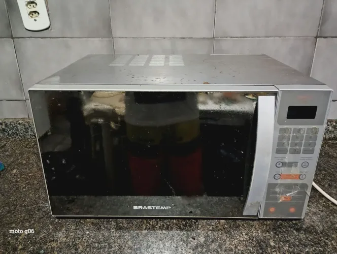 Micro-ondas Brastemp espelhado 42litros