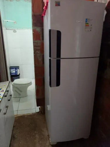 Geladeira Consul seminova 