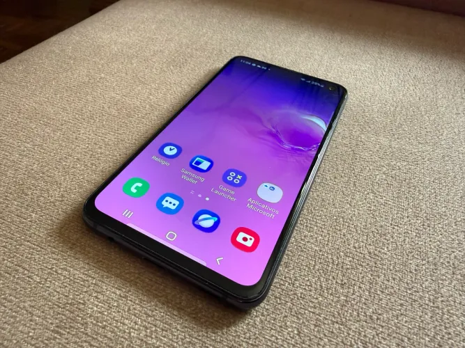 Celular Sansung S10e impecável 