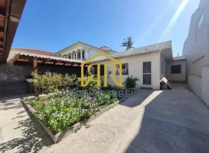 CASA HORIZONTAL COM 03 DORMITÓRIOS - CAPOEIRAS.